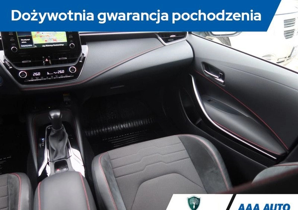 Toyota Corolla cena 107001 przebieg: 21412, rok produkcji 2021 z Miastko małe 301